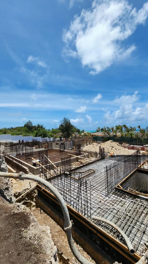 Samawa Beach Resort construction — the completed OU floor seen from above